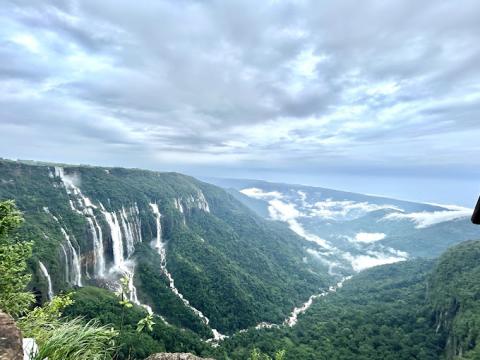 NOHSNGITHIANG FALLS Sohra (Cherapunjee), East Khasi Hills, Meghalaya