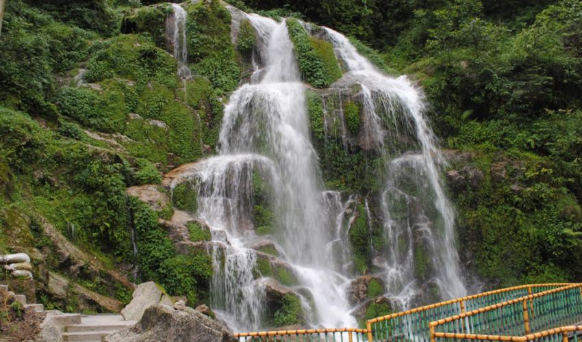 Bhanjhakri Falls