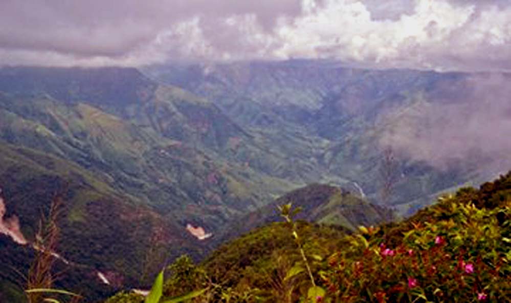 Mawlynnong Village