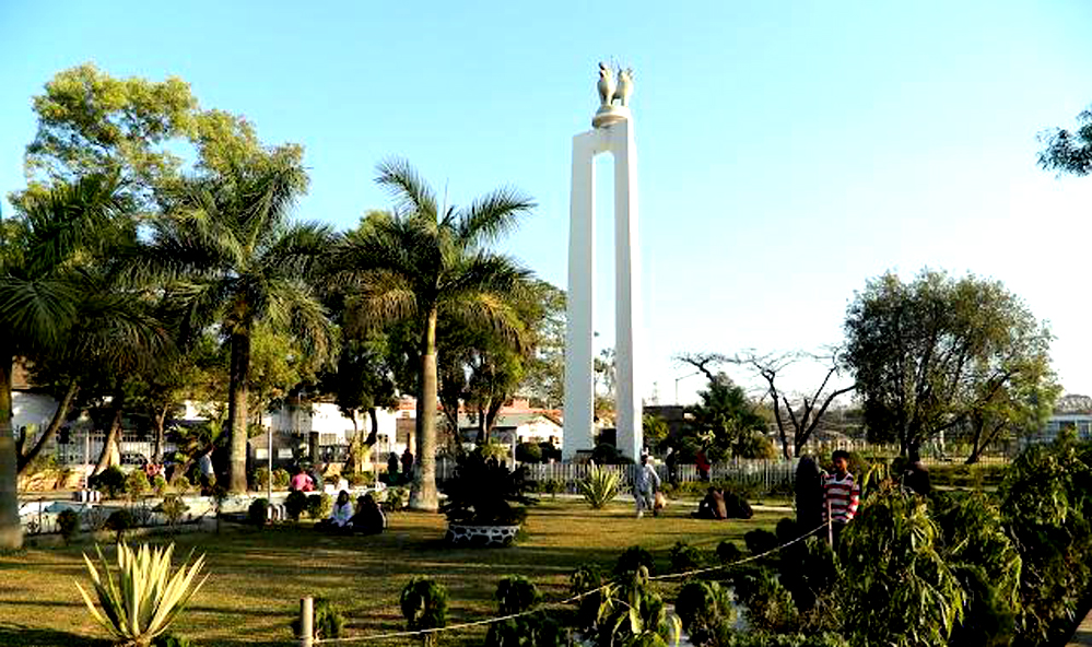 Shaheed Minar